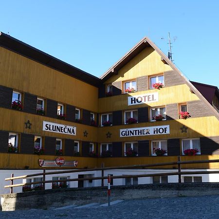 Hotel Slunečná Boží Dar Esterno foto