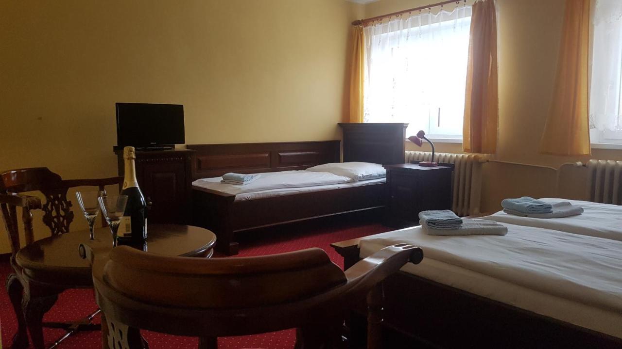 Hotel Slunečná Boží Dar Esterno foto