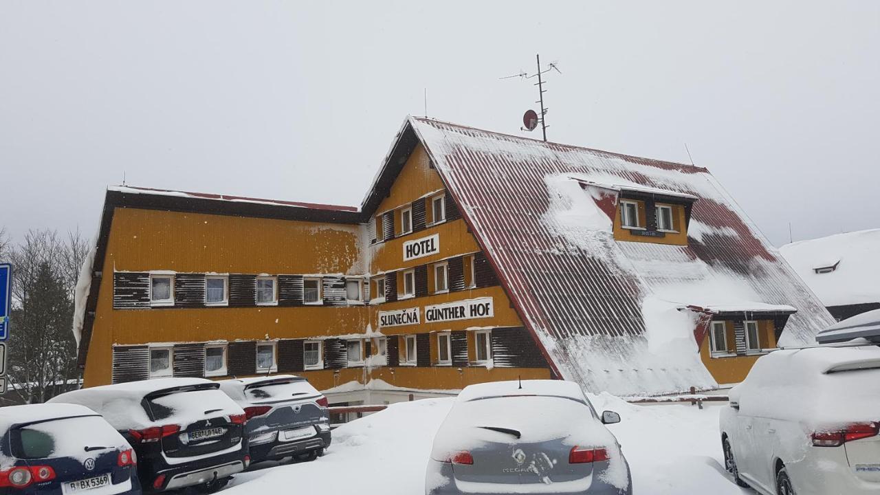 Hotel Slunečná Boží Dar Esterno foto