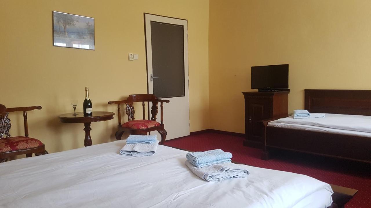 Hotel Slunečná Boží Dar Esterno foto