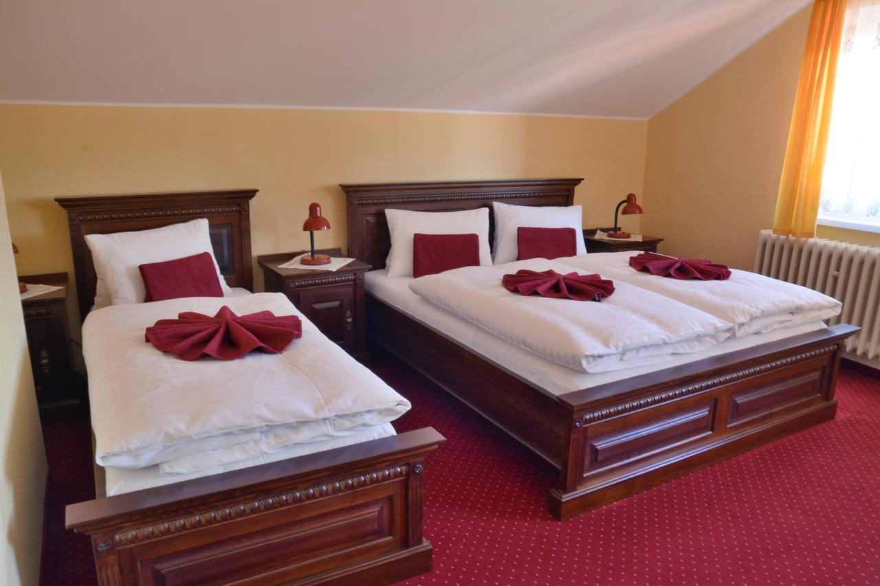 Hotel Slunečná Boží Dar Esterno foto