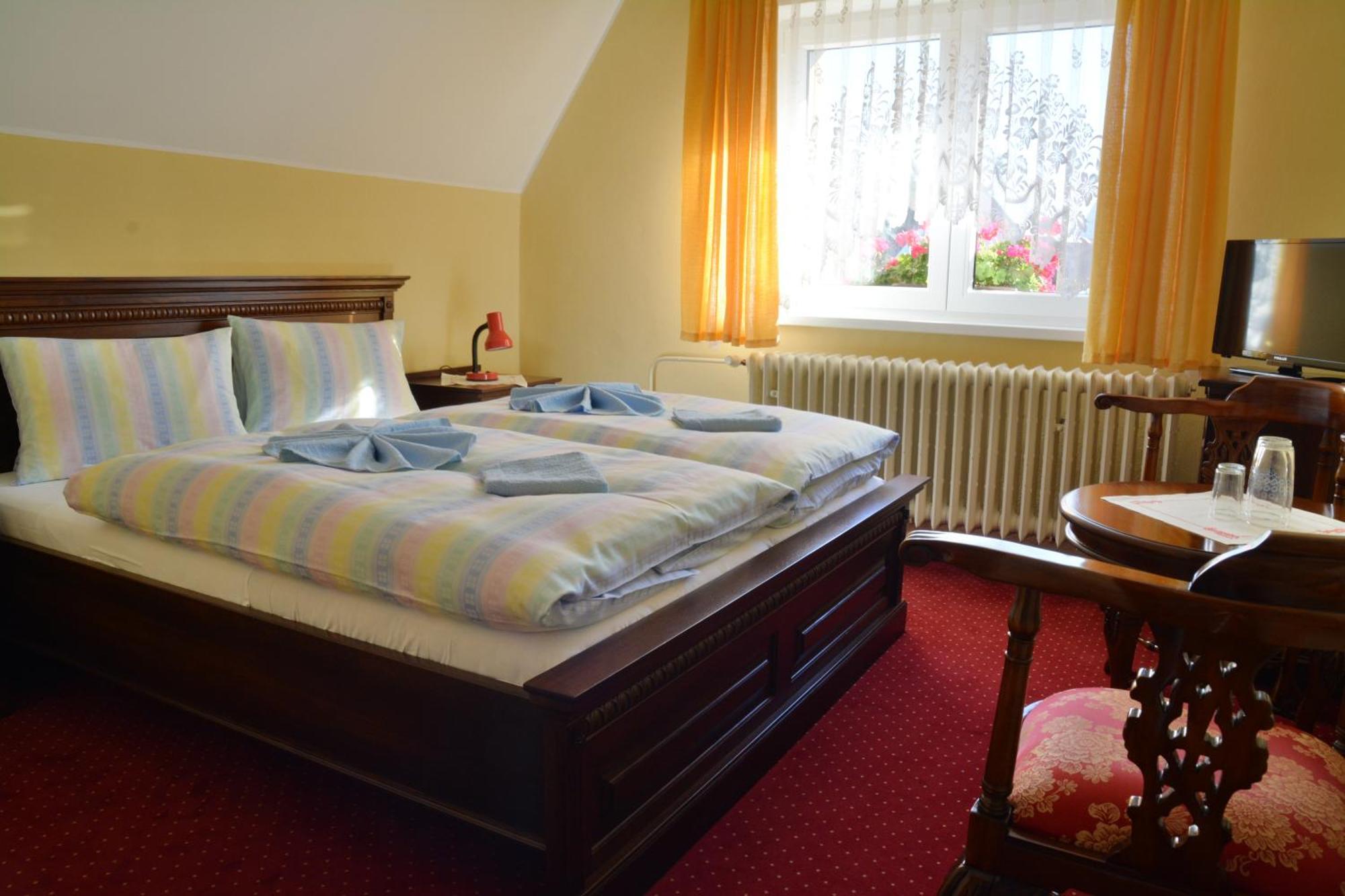 Hotel Slunečná Boží Dar Esterno foto