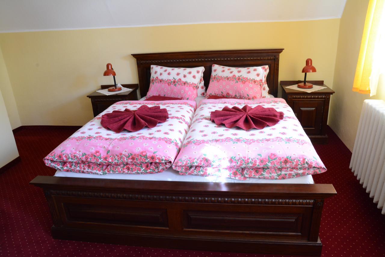 Hotel Slunečná Boží Dar Esterno foto