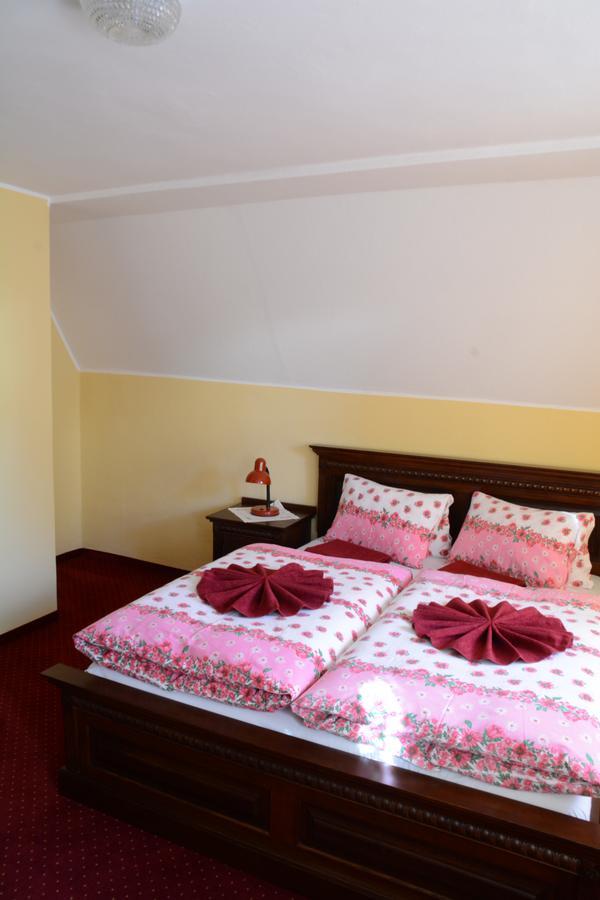 Hotel Slunečná Boží Dar Esterno foto