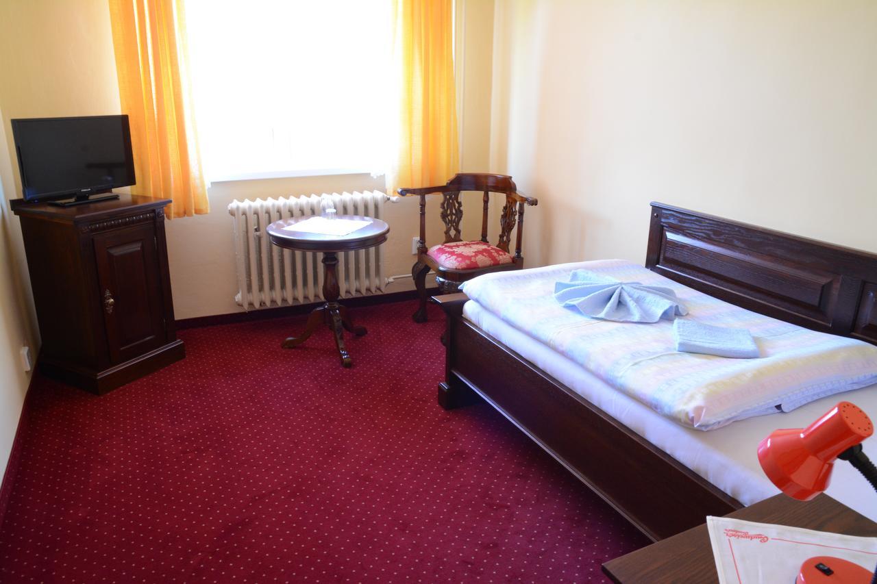 Hotel Slunečná Boží Dar Esterno foto