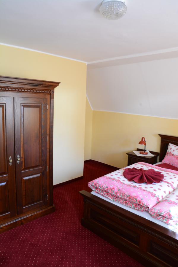 Hotel Slunečná Boží Dar Esterno foto
